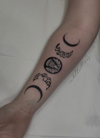 20 matching sun and moon tattoos for best friends and couples  Tukocoke